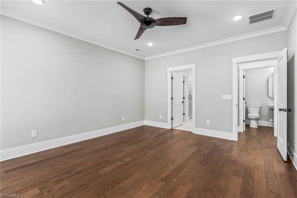 298 Olde Lantern Drive, Winston-Salem