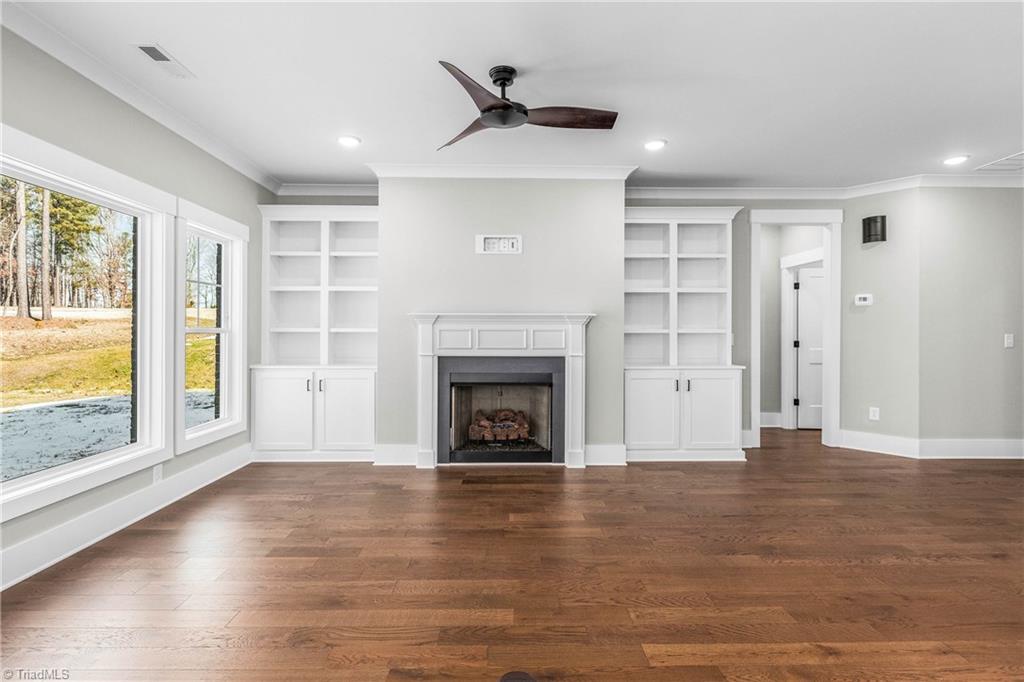 298 Olde Lantern Drive, Winston-Salem