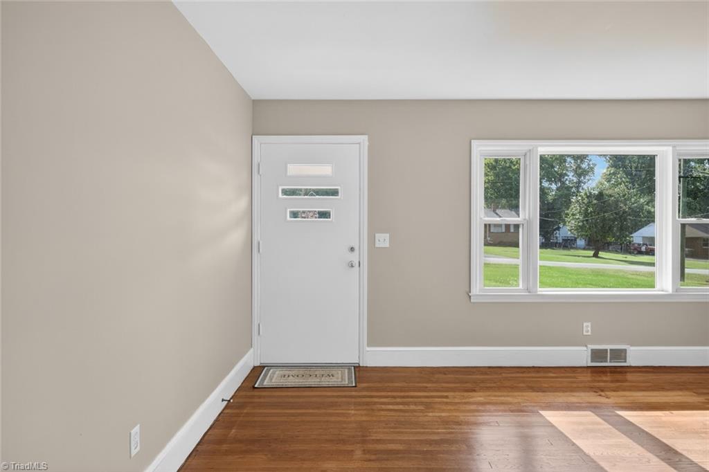 932 Brownwood Drive, Winston-Salem