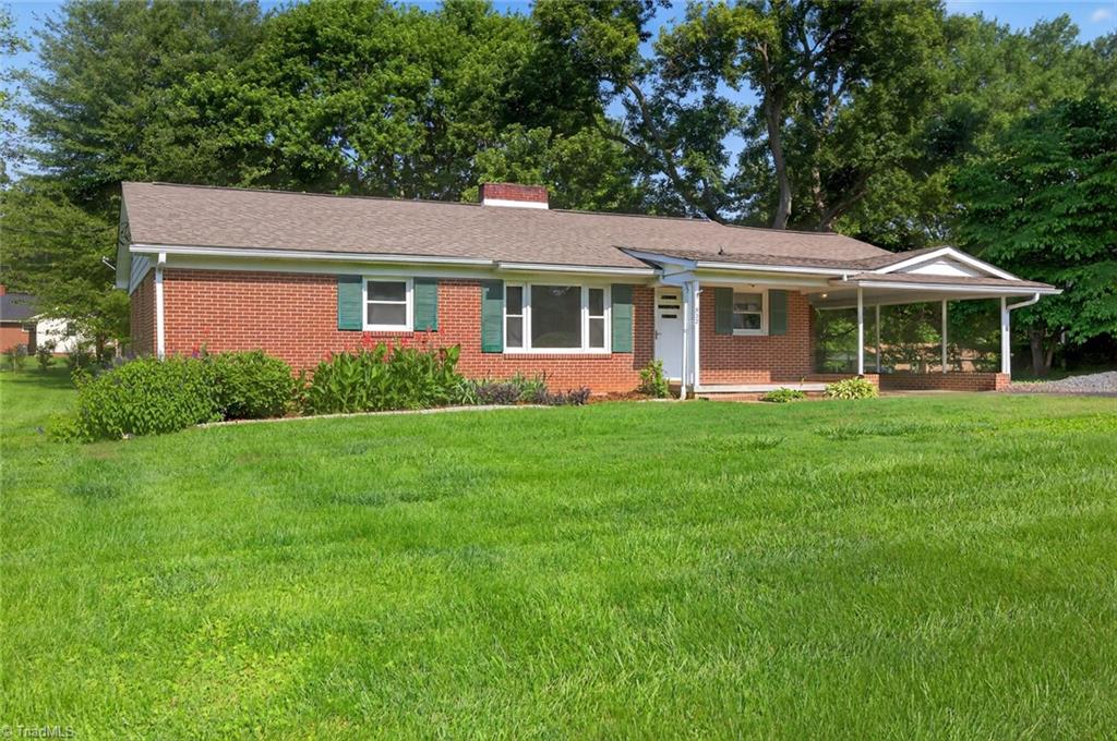 932 Brownwood Drive, Winston-Salem