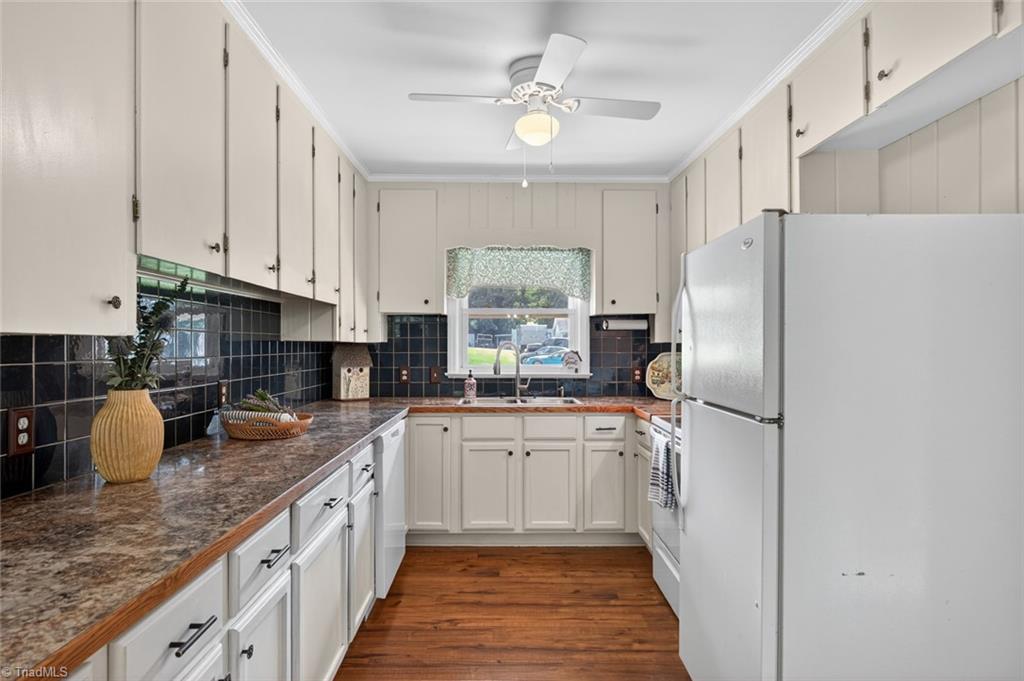 932 Brownwood Drive, Winston-Salem