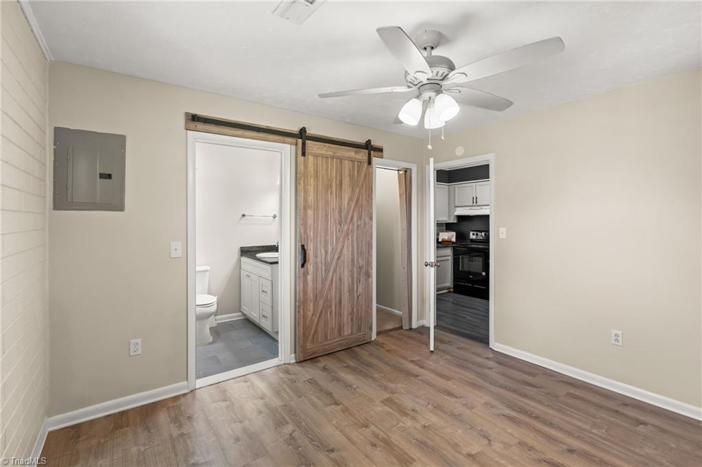 5054 Meadowbrook Drive, Trinity