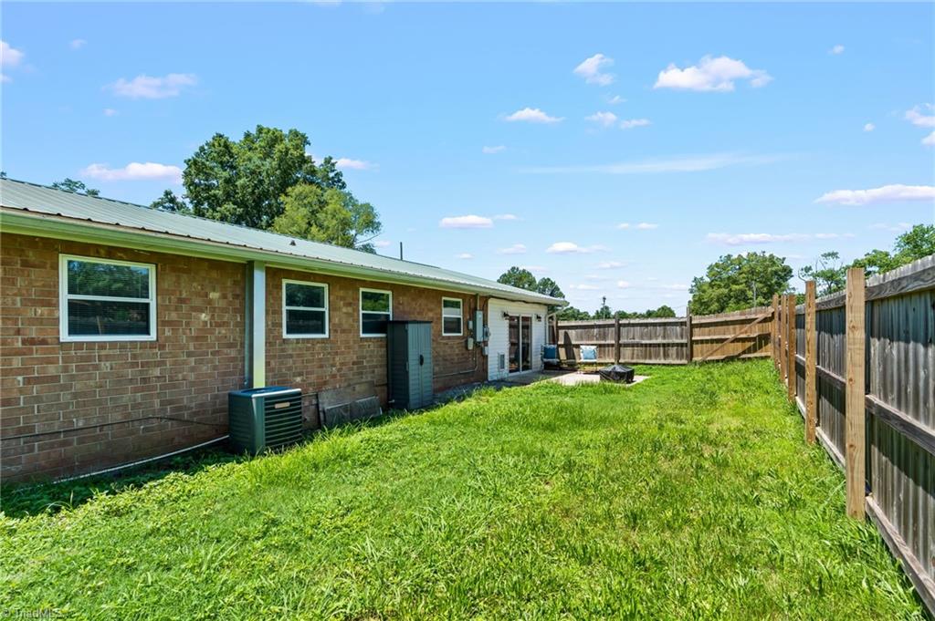 5054 Meadowbrook Drive, Trinity