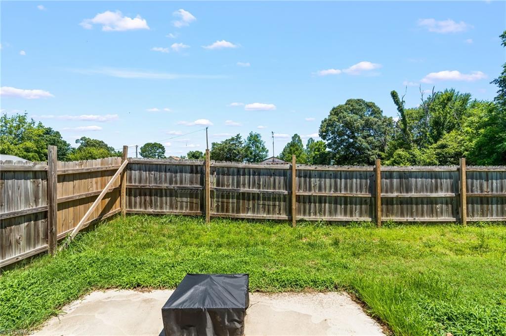 5054 Meadowbrook Drive, Trinity