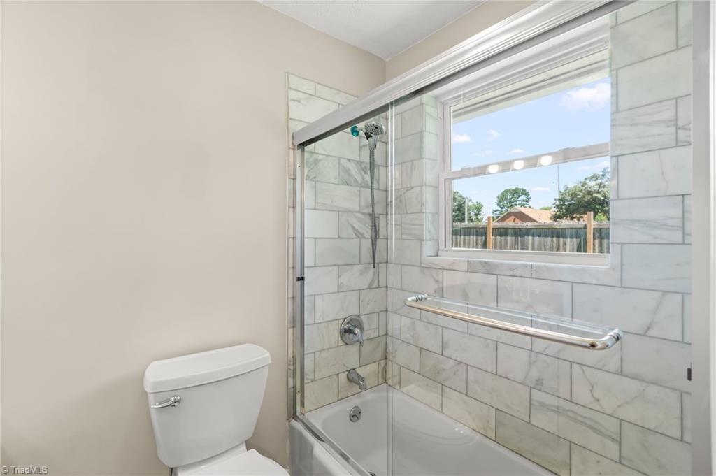 5054 Meadowbrook Drive, Trinity