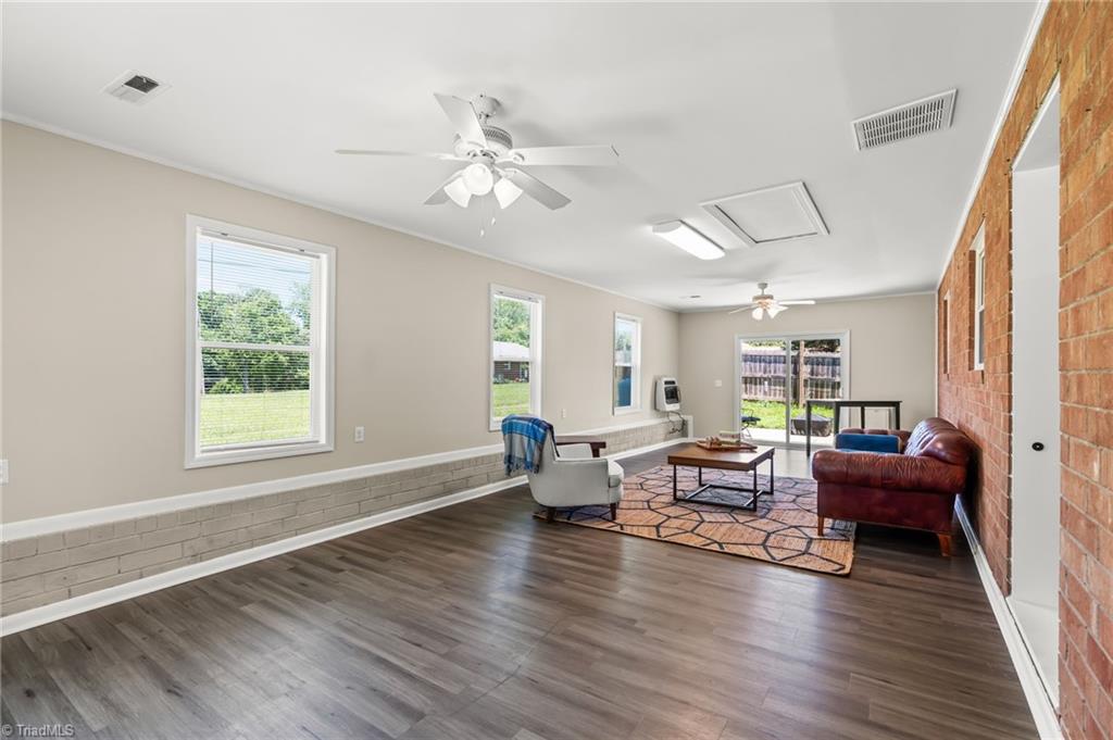 5054 Meadowbrook Drive, Trinity