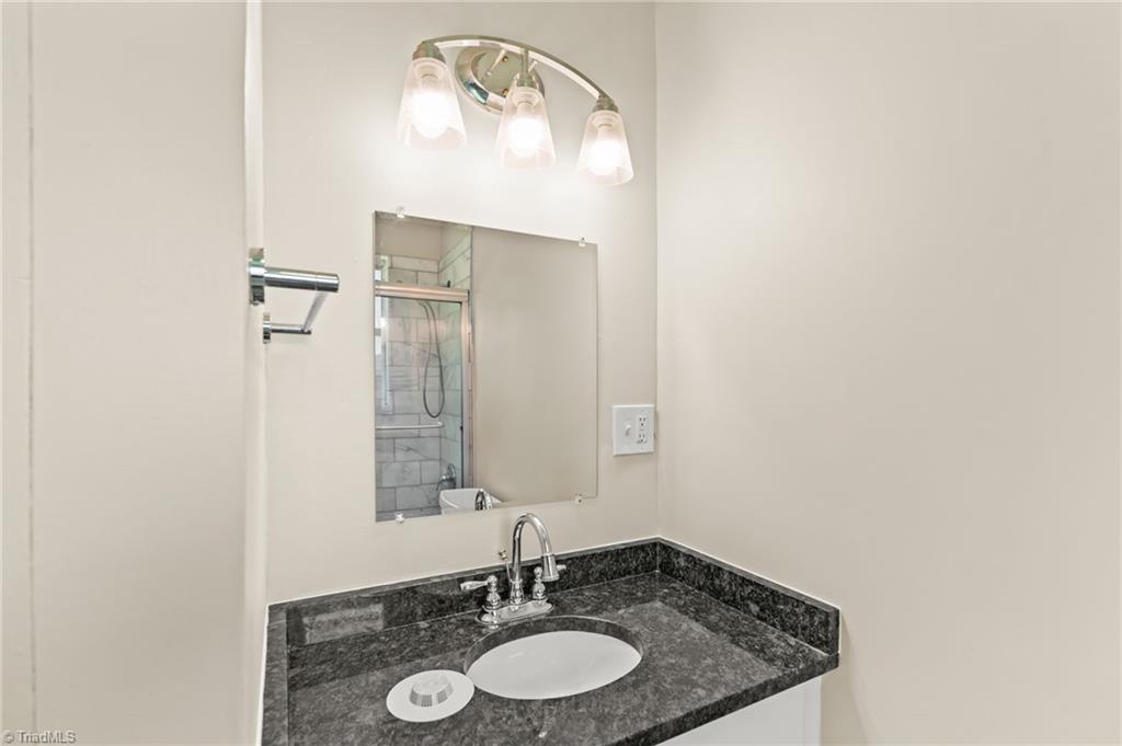 5054 Meadowbrook Drive, Trinity