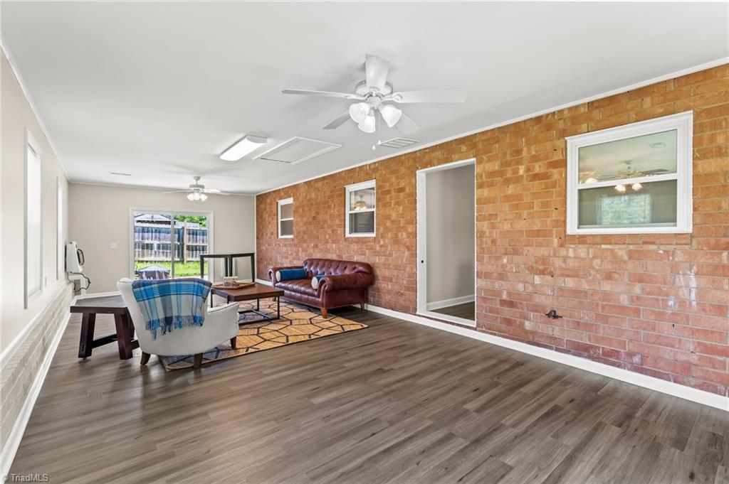 5054 Meadowbrook Drive, Trinity