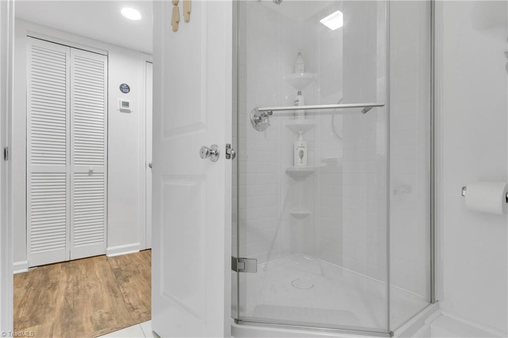 3911 Pioneer Way # B