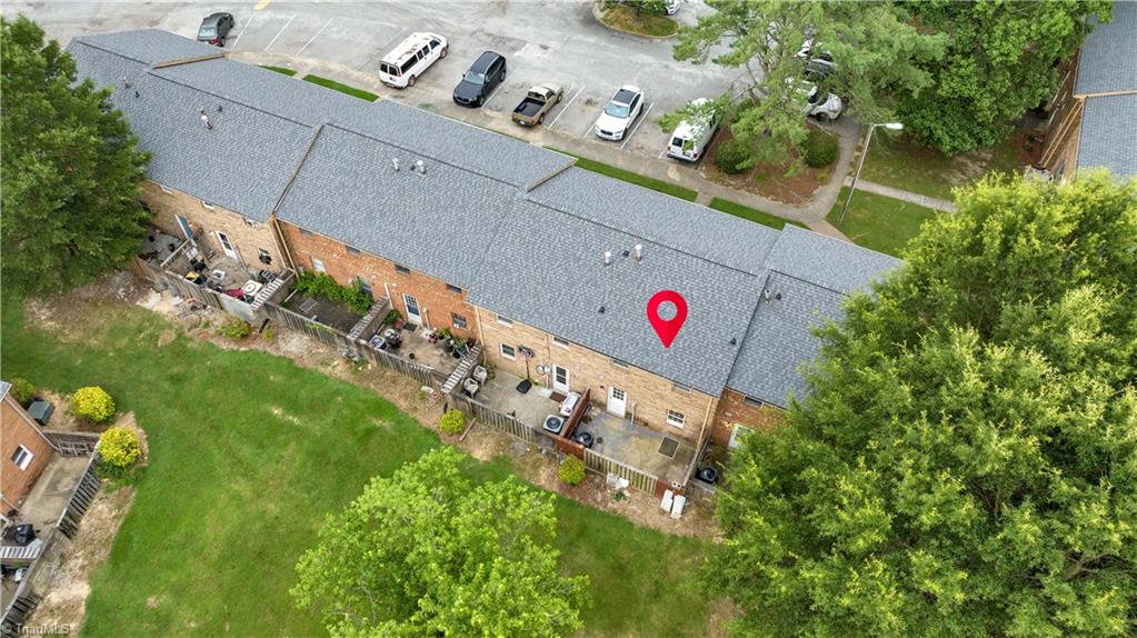 3911 Pioneer Way # B