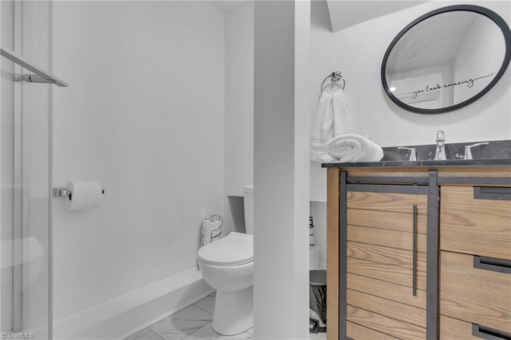 3911 Pioneer Way # B