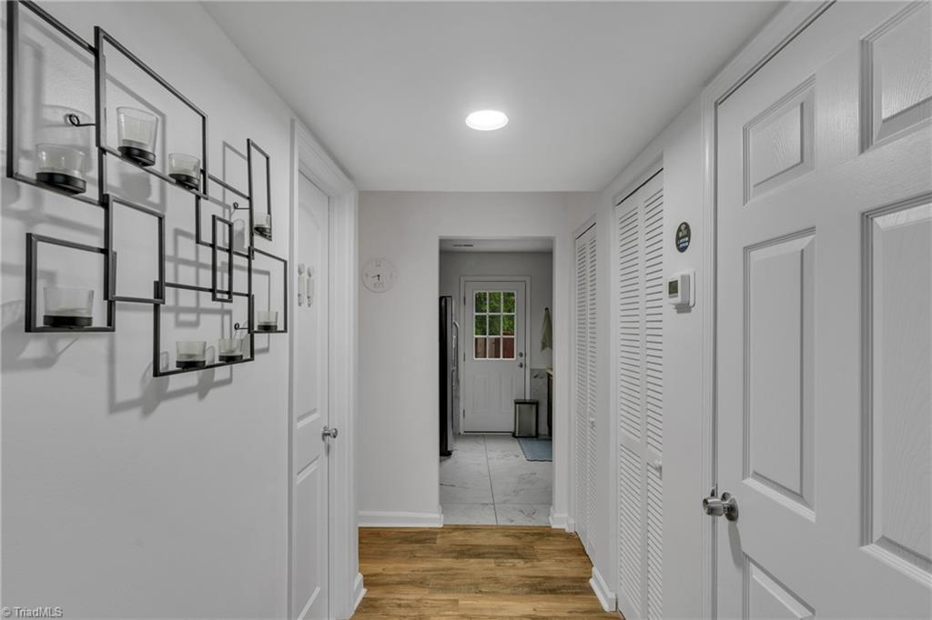 3911 Pioneer Way # B