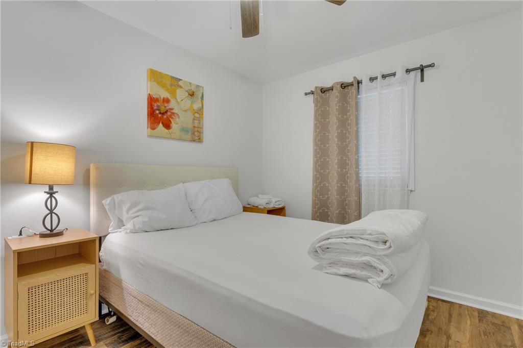 3911 Pioneer Way # B