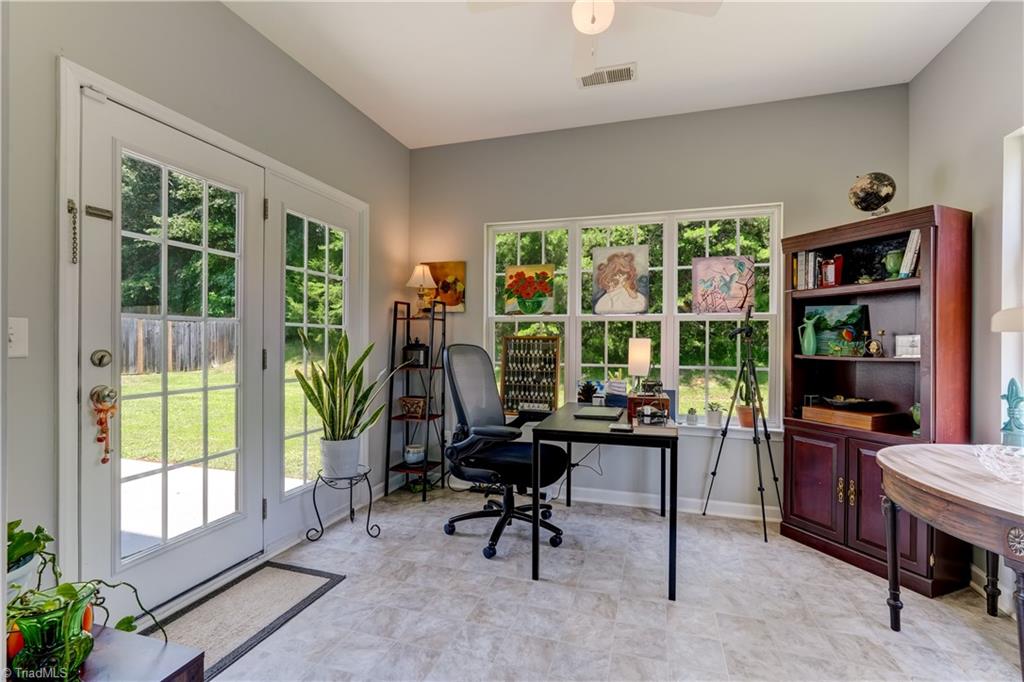2016 Heron Pointe Drive