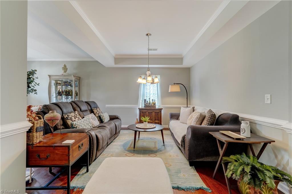 2016 Heron Pointe Drive