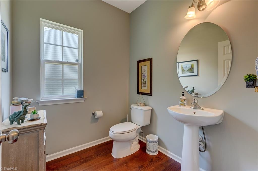 2016 Heron Pointe Drive