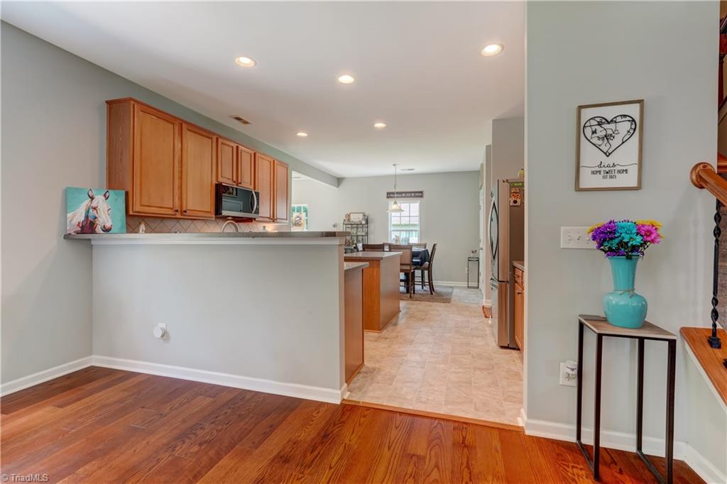 2016 Heron Pointe Drive