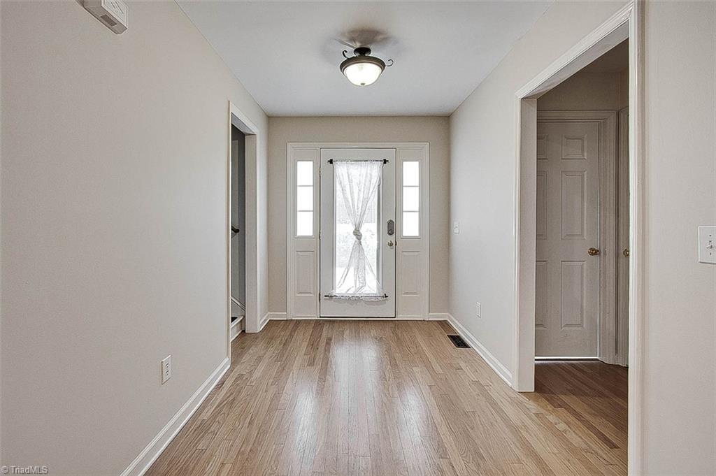 2472 Woods Stream Lane