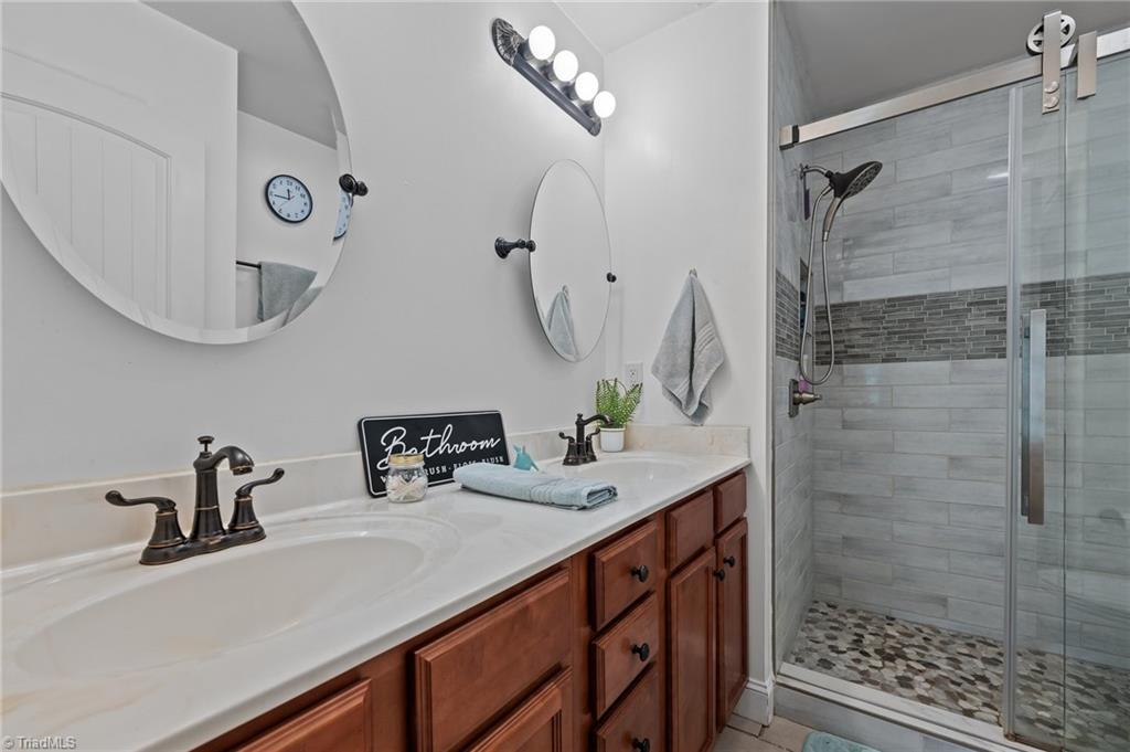 134 Stones Point Court