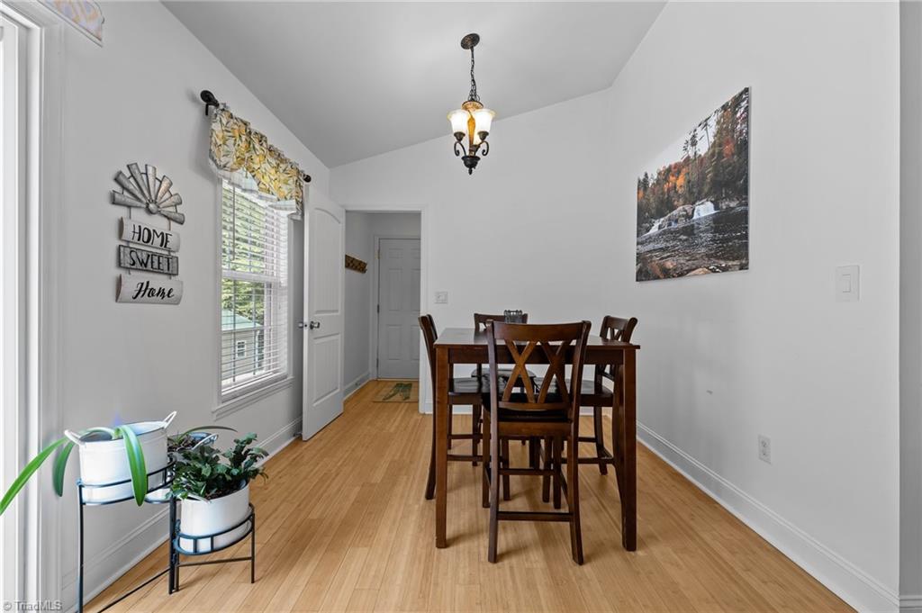 134 Stones Point Court