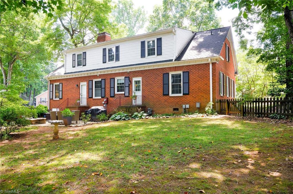 1410 Hobbs Road