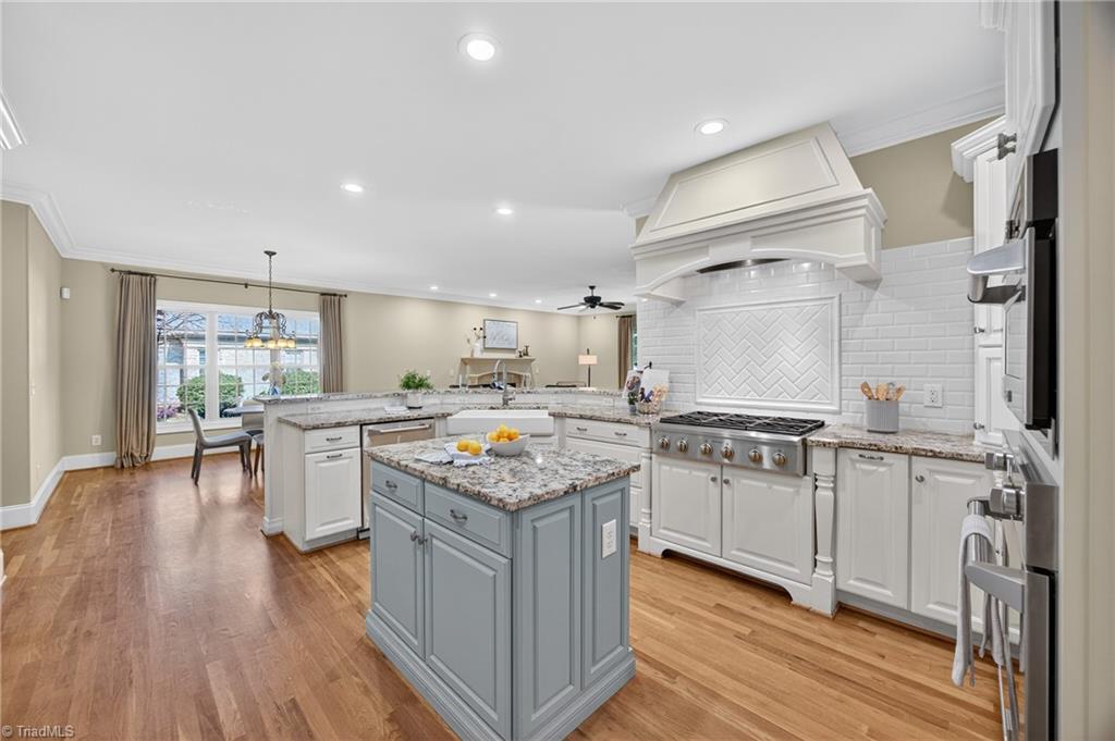 2321 Castleloch Court