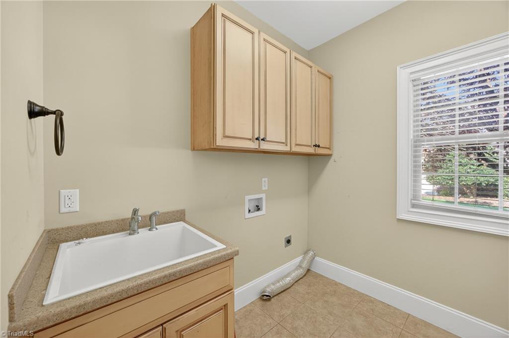 2321 Castleloch Court