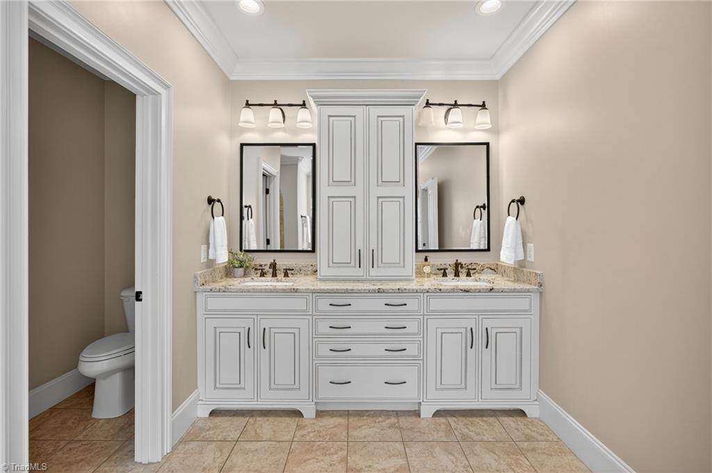 2321 Castleloch Court