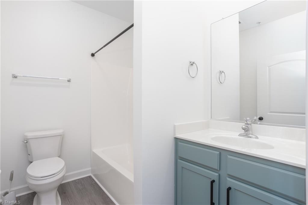 4455 Brassfield Drive # 304, Winston-Salem Unit: 304