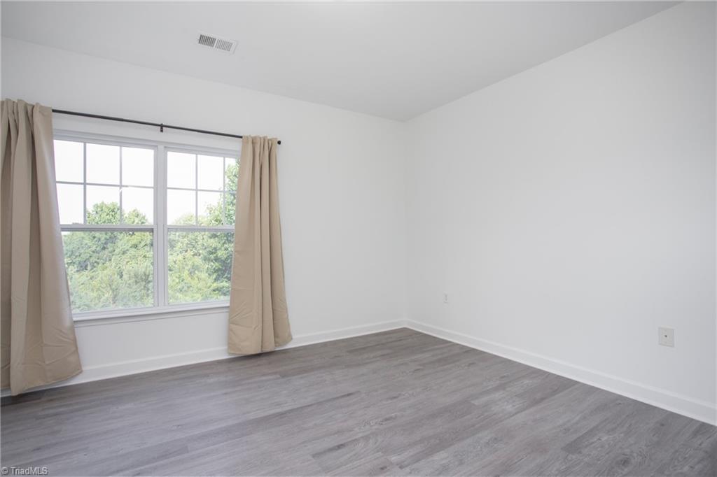 4455 Brassfield Drive # 304, Winston-Salem Unit: 304