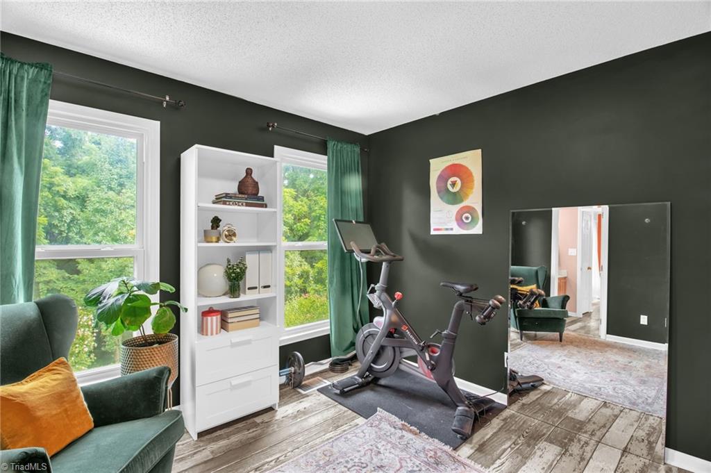 5503 Country Crossing Court, McLeansville