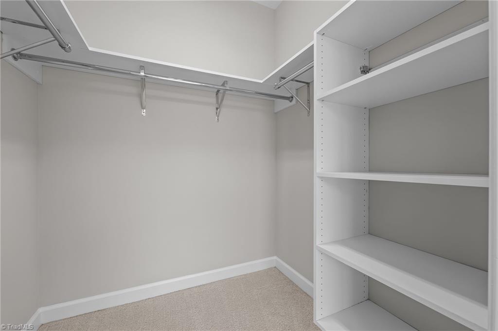 201 Elm Street # 401