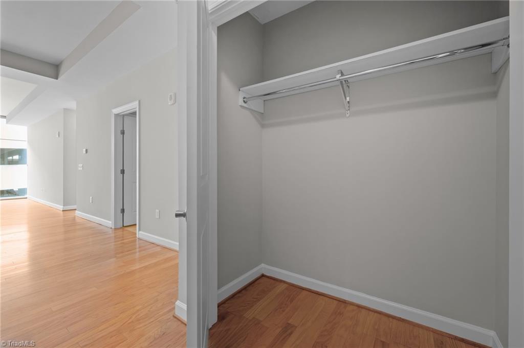 201 Elm Street # 401