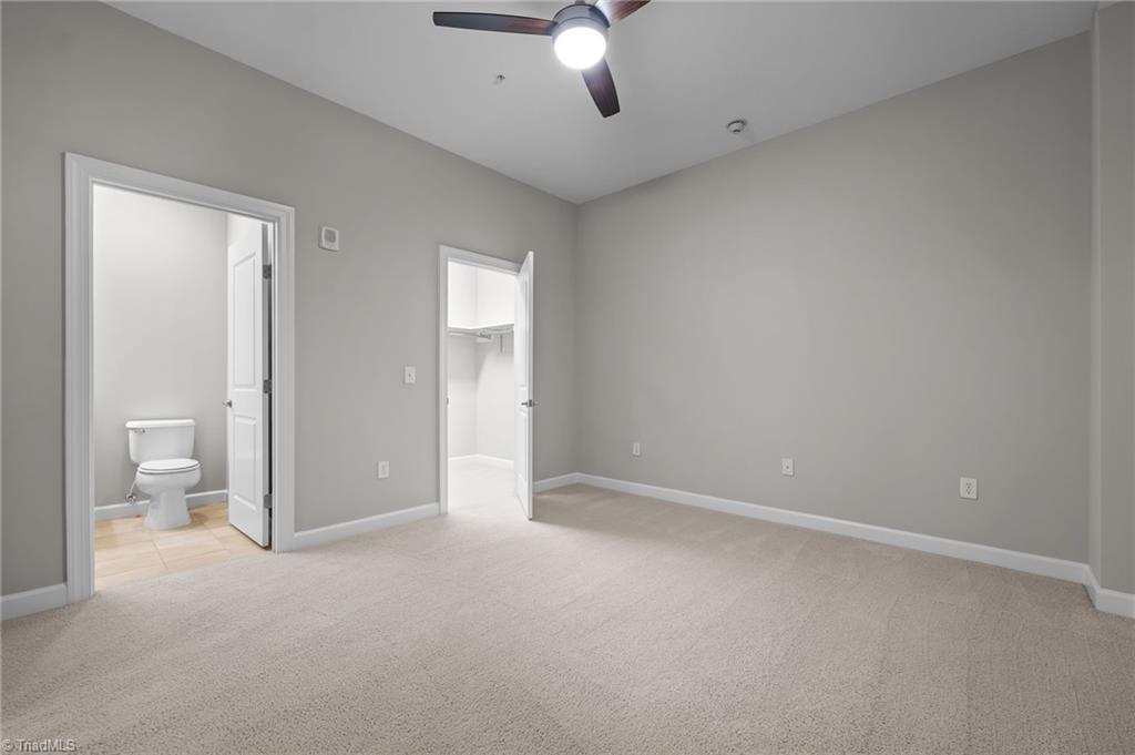 201 Elm Street # 401