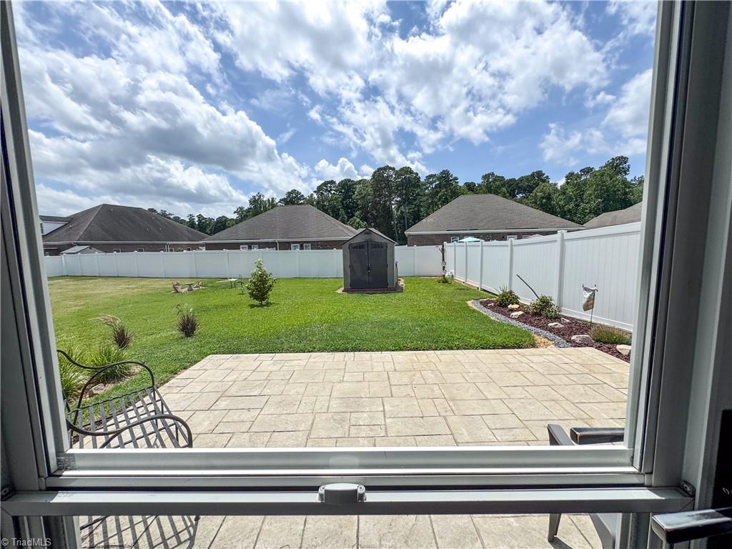 128 BRIDGEPORT Court
