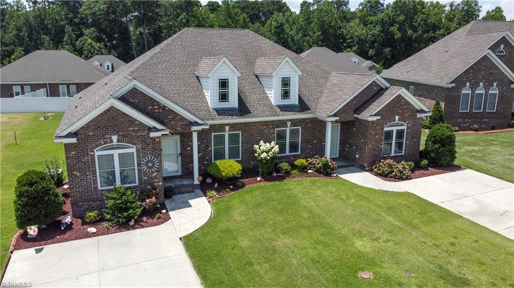 128 BRIDGEPORT Court