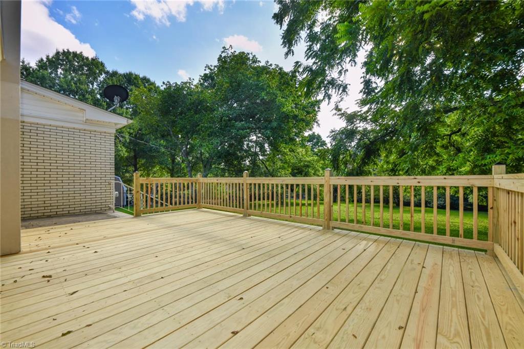 4504 Whitby Place, Greensboro