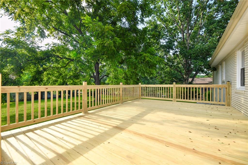 4504 Whitby Place, Greensboro