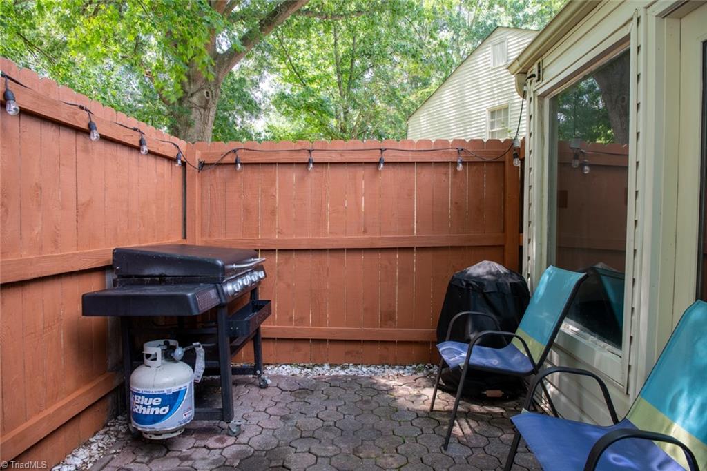 5007 Lawndale Drive # F