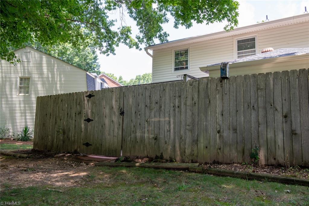 5007 Lawndale Drive # F