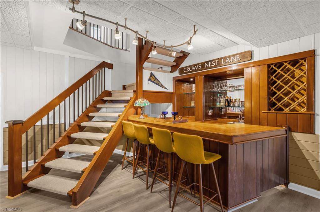 8205 Crows Nest Lane