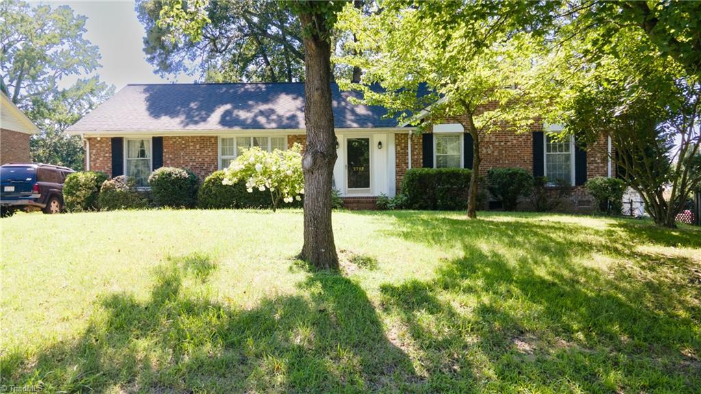 2702 Dumfries Road