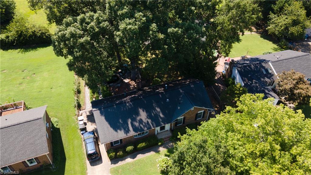 2702 Dumfries Road