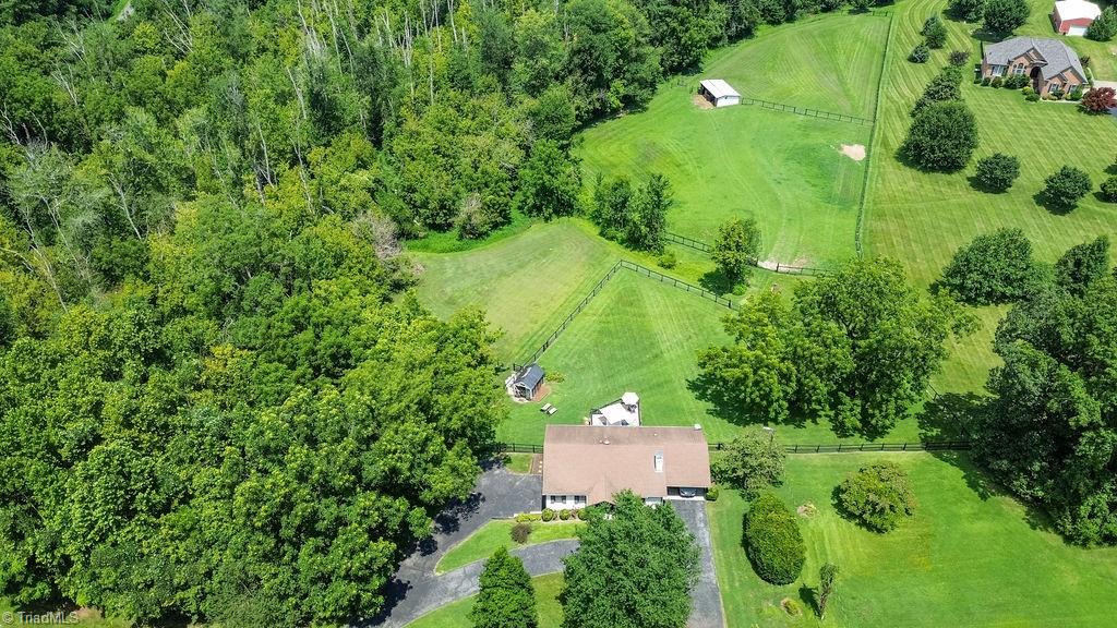 7123 Strawberry Road