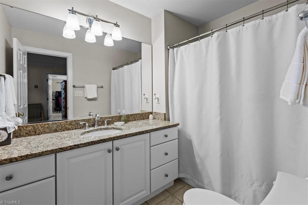 814 James Doak Parkway