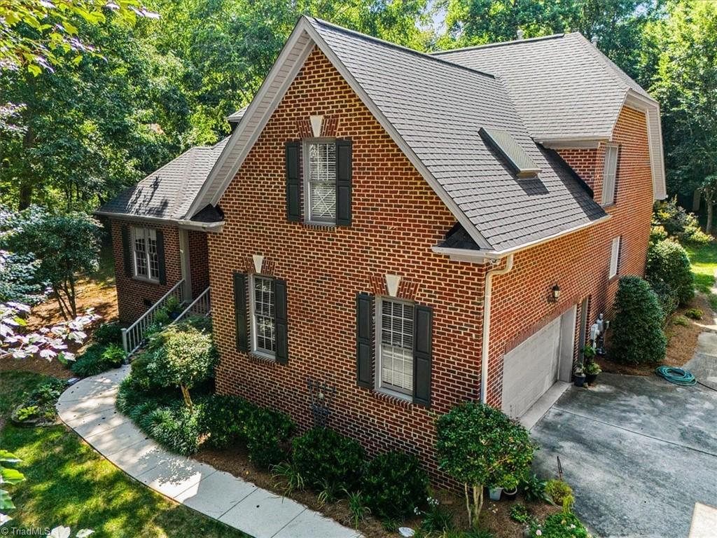 814 James Doak Parkway