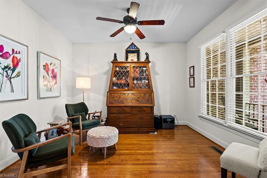 814 James Doak Parkway