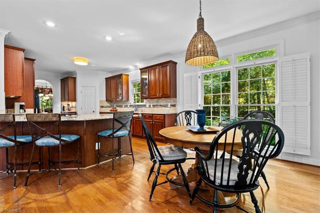 814 James Doak Parkway