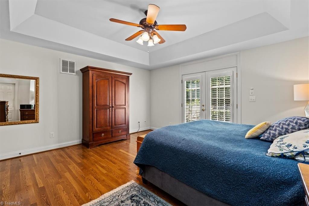 814 James Doak Parkway