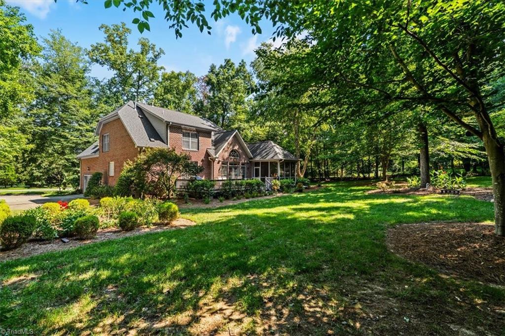 814 James Doak Parkway